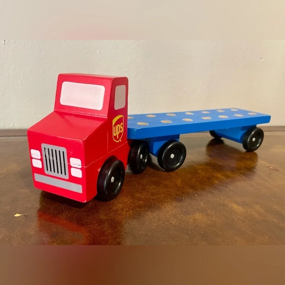 MELISSA & DOUG “UPS” ALPHABET TRUCK NO BLOCKS‎ TRUCK TRAILER